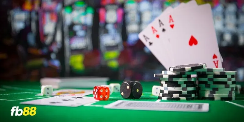 Bộ sưu tập lên đến hàng trăm game bài